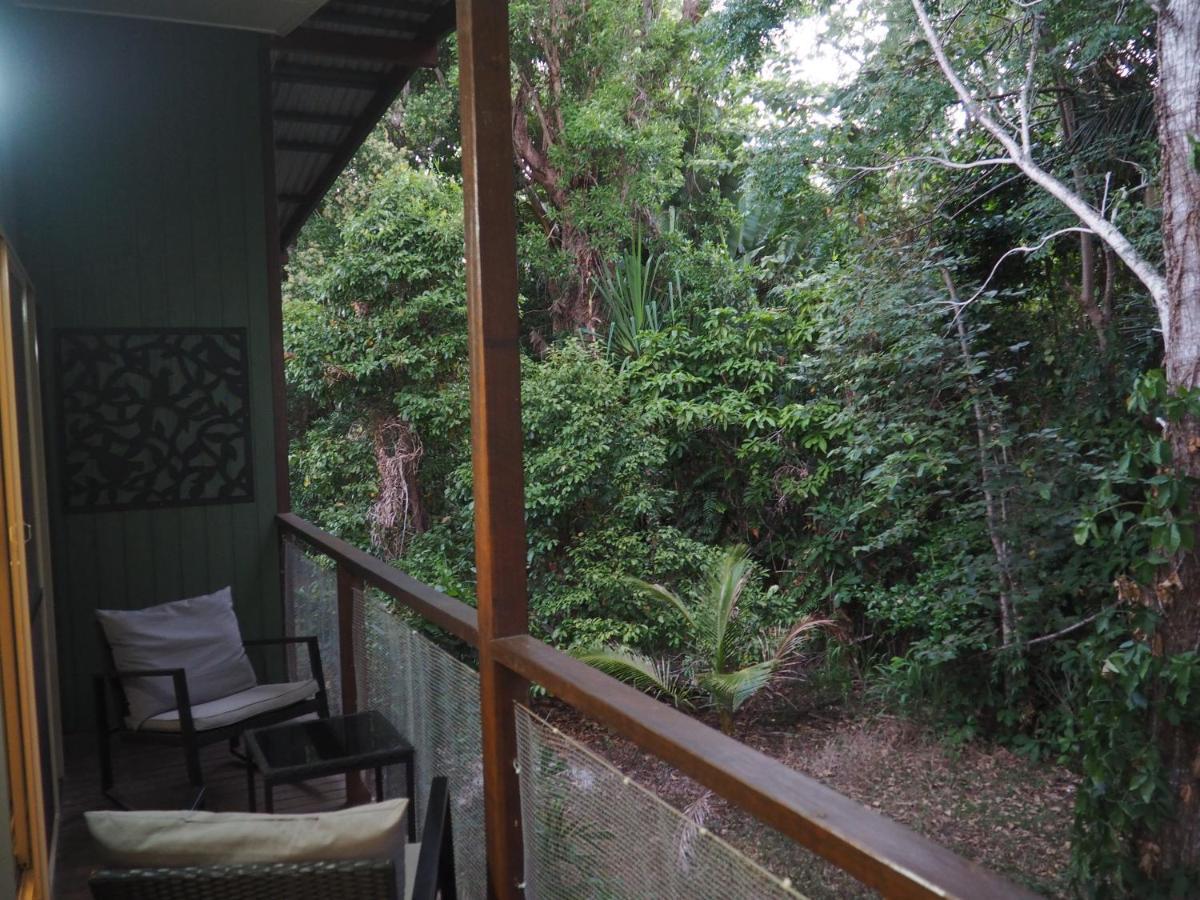 Cassawong Cottages Mission Beach Exterior photo