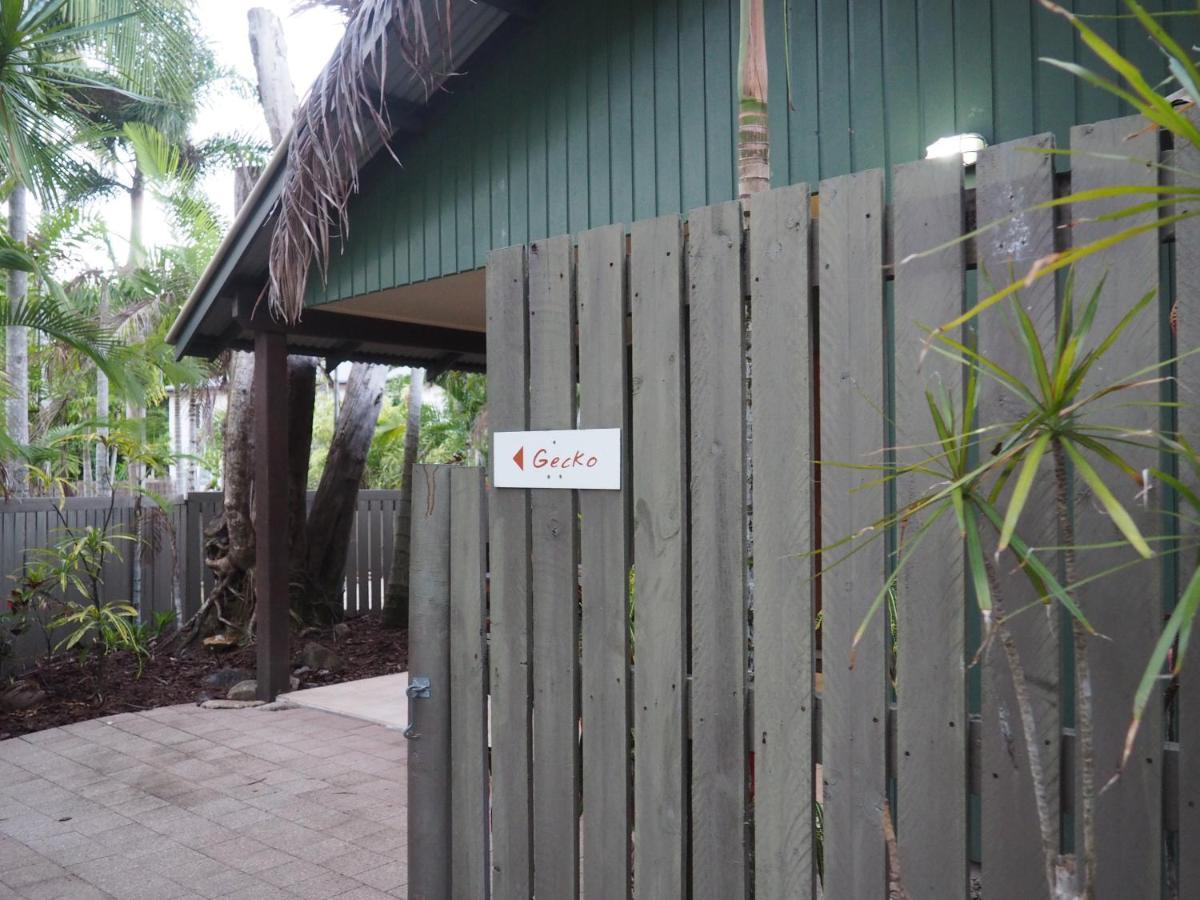 Cassawong Cottages Mission Beach Exterior photo